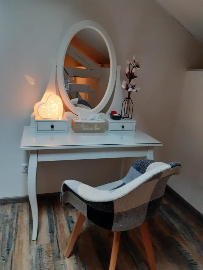 Jacuzzi, Arcade Et Repas Compris Bed and Breakfast Soulosse-sous-Saint-Elophe Exteriör bild